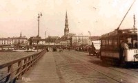 Pontonu tilts Rīgā 1930. gados